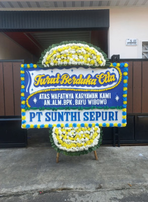 Papan Bunga Duka di Sindulang